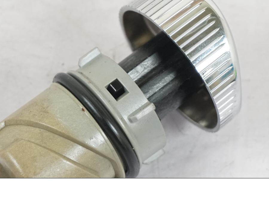 Höger sida på Oljelock från en H-D Sportster 883 XL -2007 motorcykel.