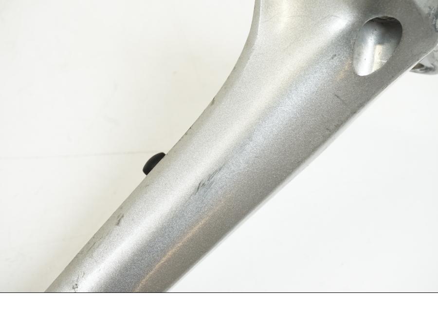 Höger sida på Styre från en Honda ST 1300 -2002 motorcykel.