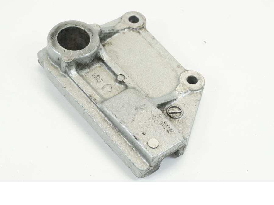 Höger sida på Bromsoksfäste från en Kawasaki ZX-12R -2000 motorcykel.