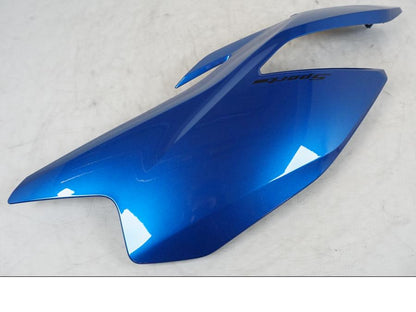 Vänster sida på Strålkastarkåpa från en BMW R 1250 RT -2021 motorcykel.