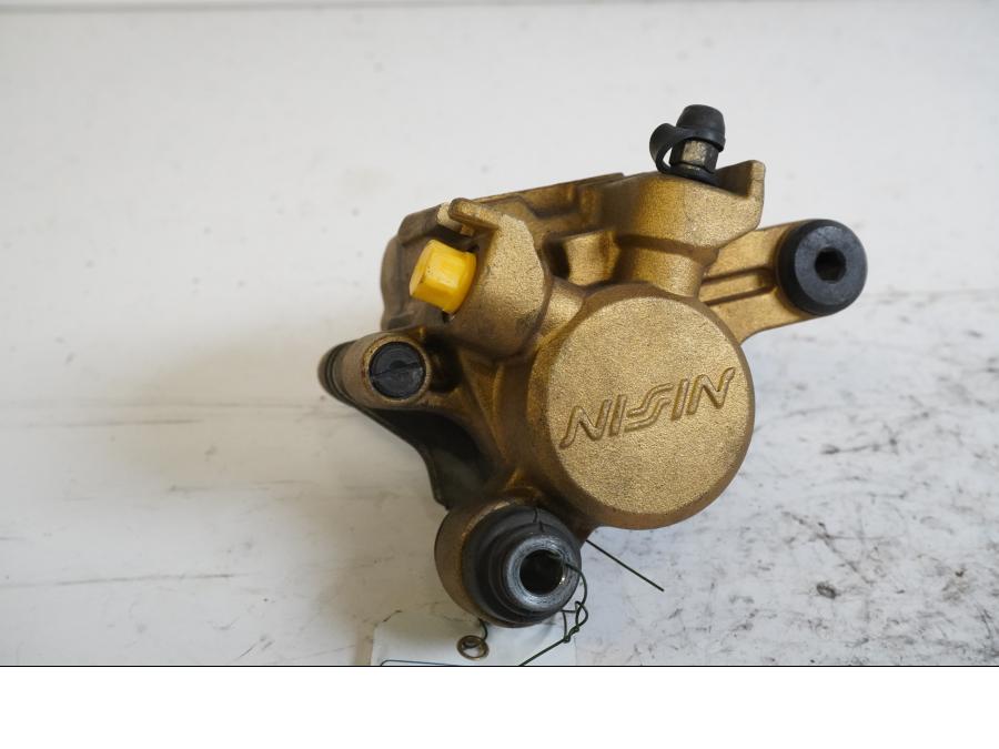 Framsidan på Bromsok från en Honda CBR 900 RR -2000 motorcykel.