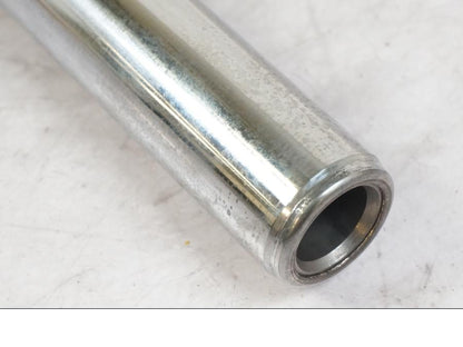 Baksidan på Gaffelben från en Yamaha RD 125 LC -1982 motorcykel.