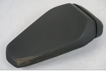 Framsidan på Sadel från en Kawasaki Z 900 -2021 motorcykel.