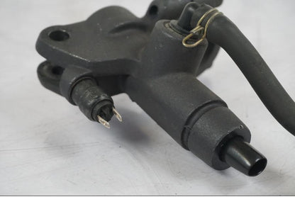 Extrabild1 på Bromshuvudcylinder från en Aprilia RS 125 -2000 motorcykel.