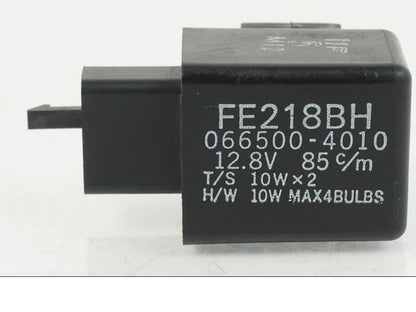 Baksidan på Blinkersrelä från en Yamaha XT 660 X -2005 motorcykel.