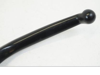 Snett nerifrån på Kopplingsgrepp från en Ducati Streetfighter V4 -2020 motorcykel.