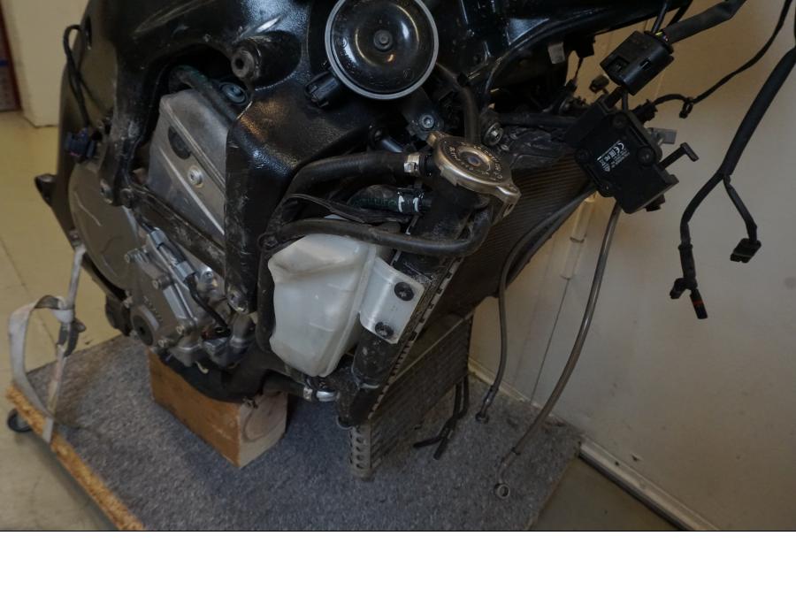 Extrabild4 på Motorpaket från en BMW S 1000 XR -2019 motorcykel.