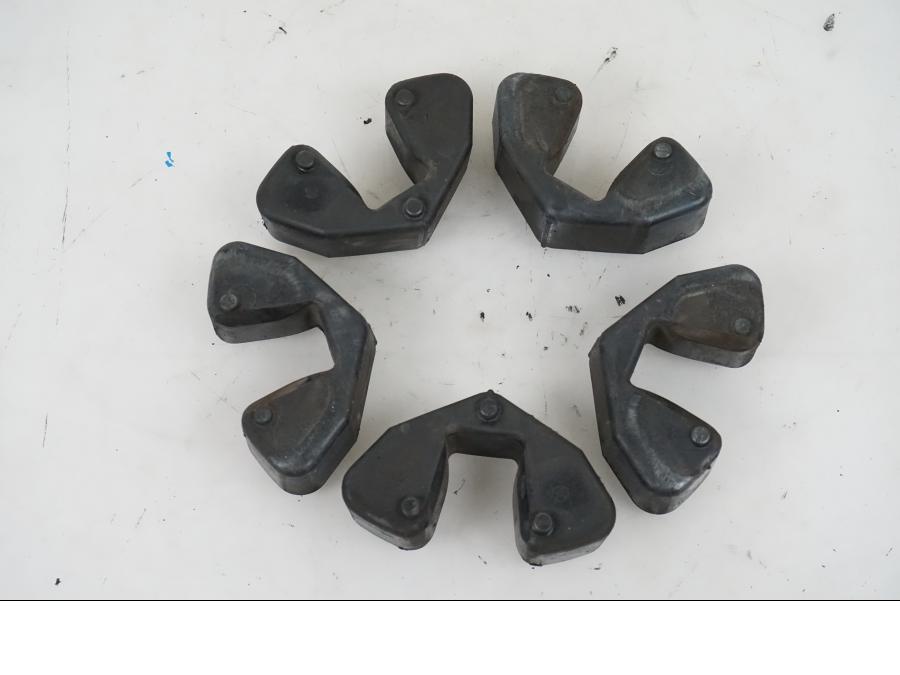 Framsidan på Ryckutjämnare från en Suzuki GSX 1300 R -2017 motorcykel.