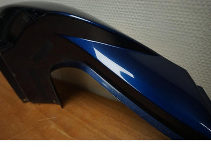 Höger sida på Bakvinge från en Suzuki SV 1000 -2004 motorcykel.