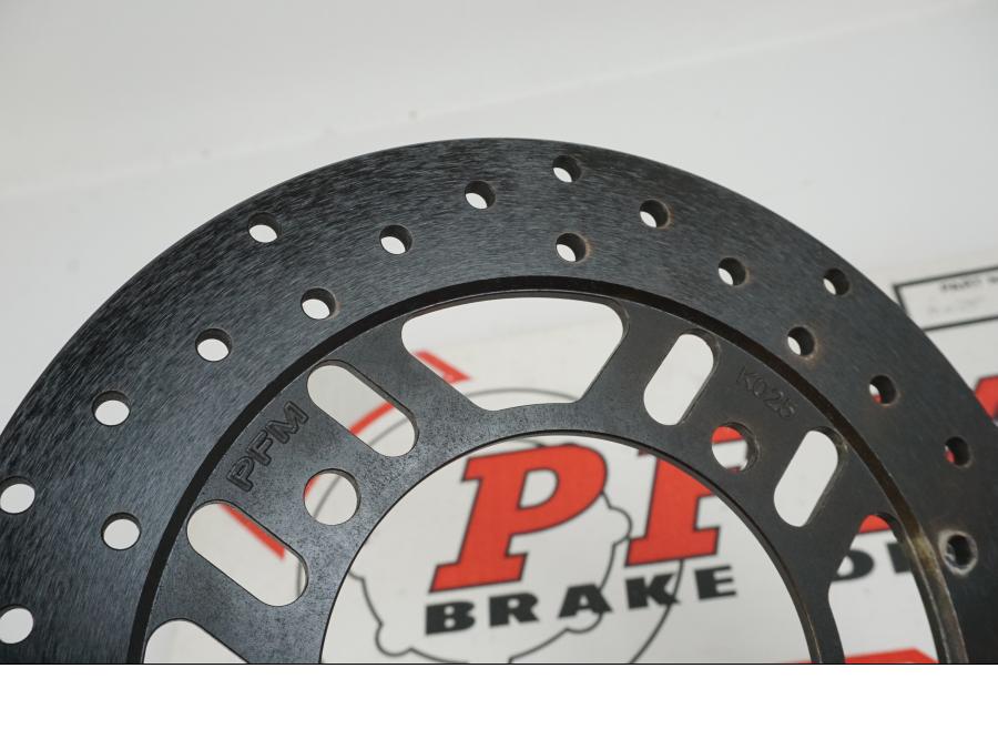 Vänster sida på Bromsskiva från en Kawasaki Zephyr 750 -1998 motorcykel.