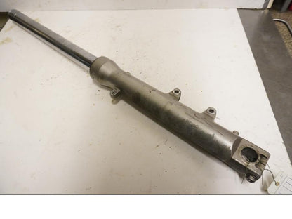 Framsidan på Gaffelben från en Honda VFR 750 -1990 motorcykel.