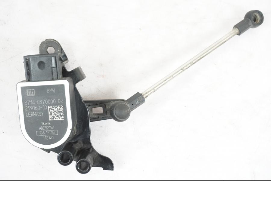 Framsidan på Nivåsensor från en BMW R 1250 GS -2019 motorcykel.