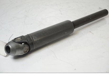 Höger sida på <p>Kardanaxel från BMW R 1200 C 2002.</p>

<p>Bakre knut hackar lite.</p> motorcykel.