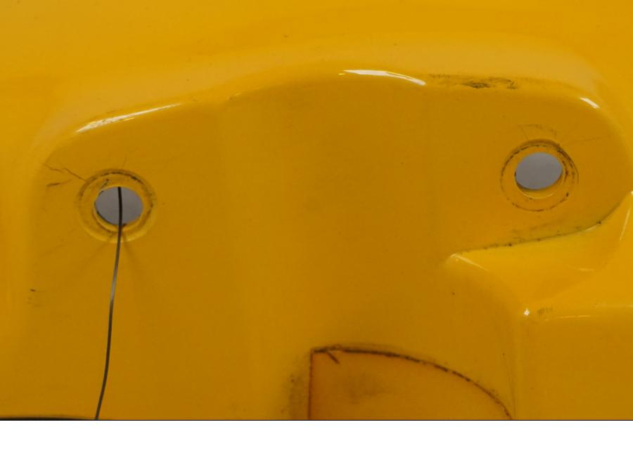 Extrabild3 på Framskärm från en Suzuki SV 650 -1999 motorcykel.