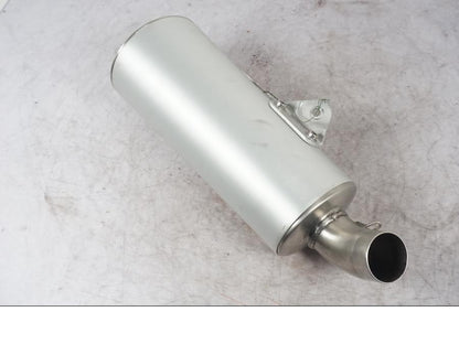 Baksidan på Ljuddämpare från en Ducati Monster 696 -2009 motorcykel.