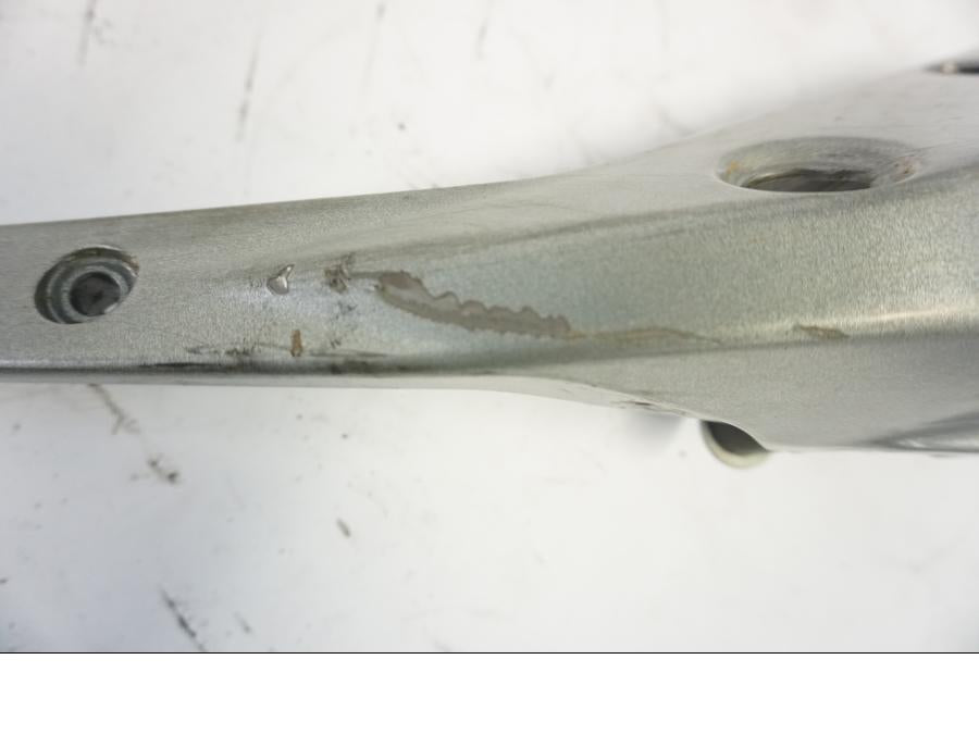 Snett uppifrån på Bakram från en KTM 790 Duke -2018 motorcykel.