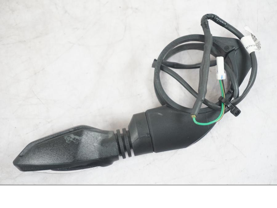 Baksidan på Blinkers LED från en KTM 1290 Super Duke R -2022 motorcykel.