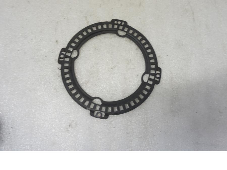 Framsidan på ABS krans från en Ducati Monster 796 -2013 motorcykel.