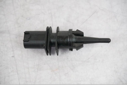 Framsidan på Temperatursensor från en BMW R 1250 GSA -2021 motorcykel.