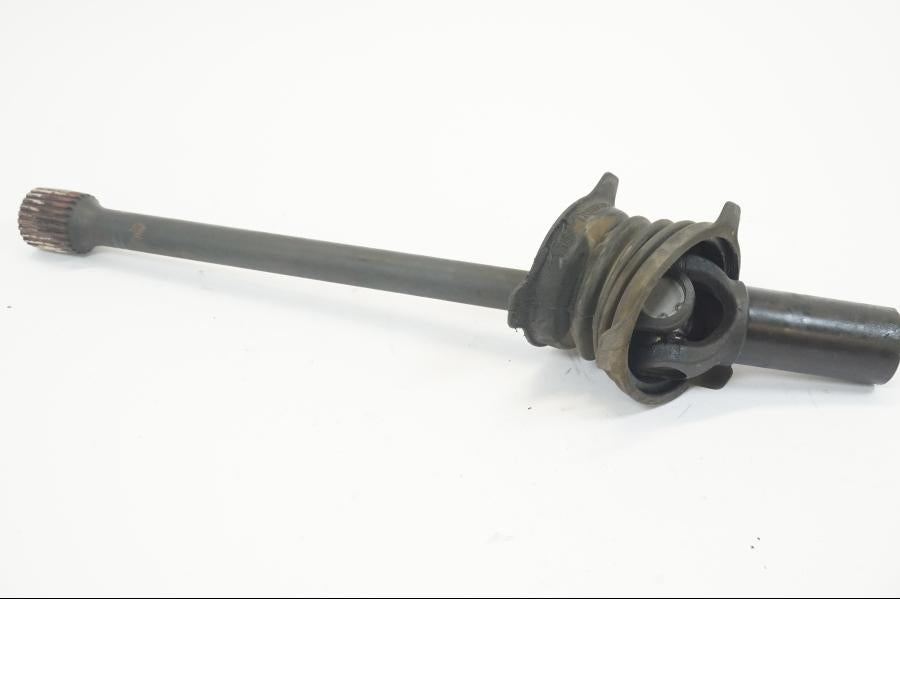 Höger sida på Kardanaxel från en Triumph Rocket III -2007 motorcykel.