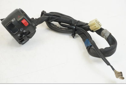 Framsidan på Styrelreglage från en Yamaha YZF 1000 R1 -2009 motorcykel.