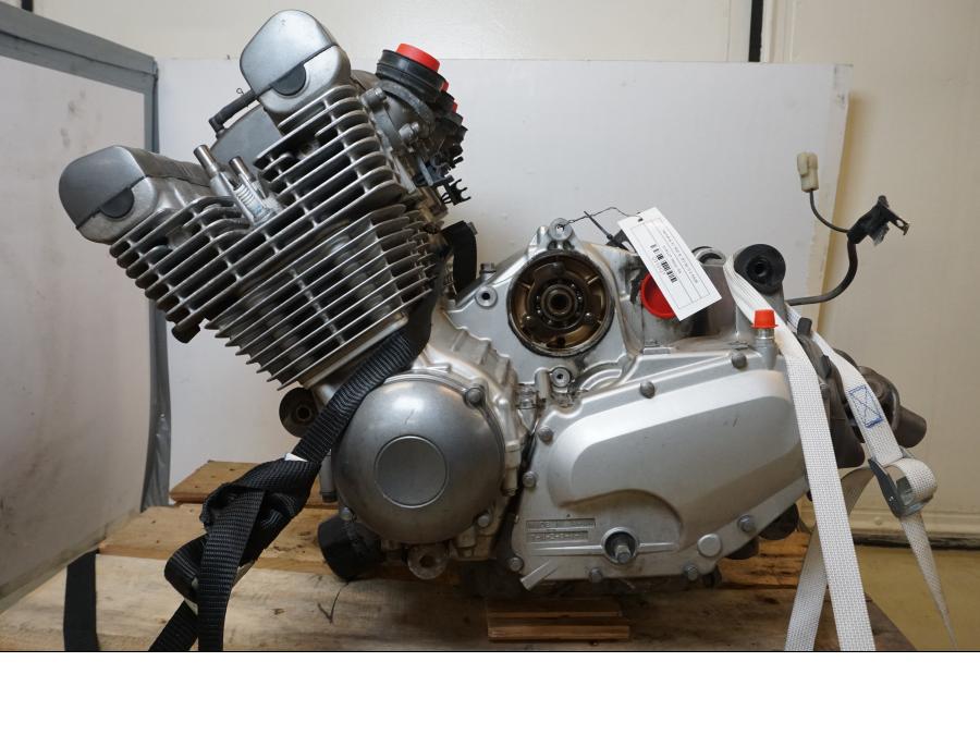 Extrabild1 på Motor från en Yamaha XJ 900 S -1997 motorcykel.