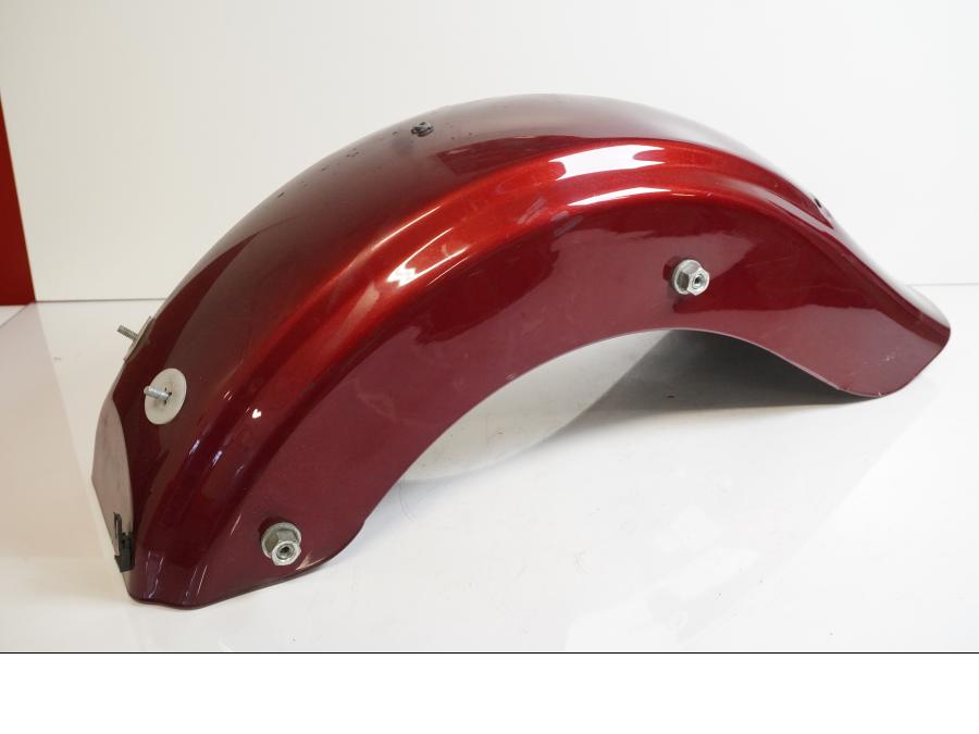 Framsidan på Bakskärm från en H-D Touring Ultra Classic FLHTCU/I -2009 motorcykel.