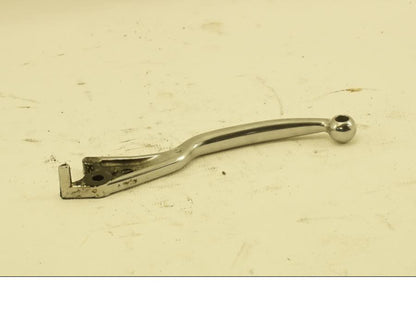 Baksidan på Bromsgrepp från en Suzuki VS 1400 -2001 motorcykel.