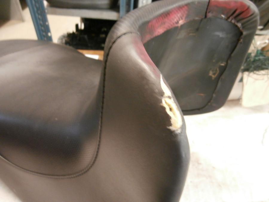 Snett uppifrån på Sadel från en Cagiva Gran Canyon 900 ie -1998 motorcykel.