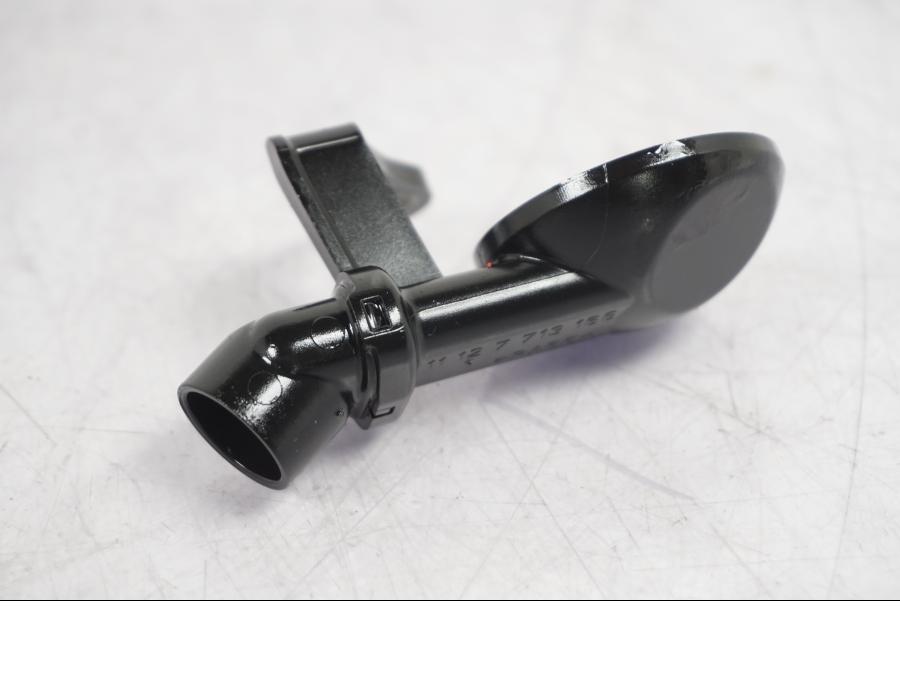 Höger sida på Motordelar från en BMW R NineT -2017 motorcykel.