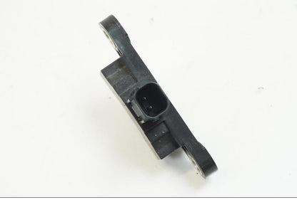 Vänster sida på Tilt Sensor från en Honda CB 650 F Hornet -2017 motorcykel.