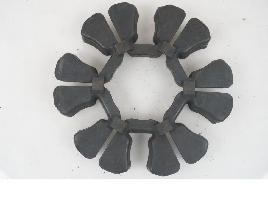 Framsidan på Ryckutjämnare från en Kawasaki Ninja 300 -2014 motorcykel.