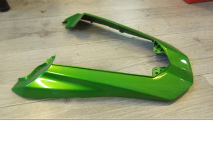 Höger sida på Bakvinge från en Kawasaki Z 1000 -2011 motorcykel.