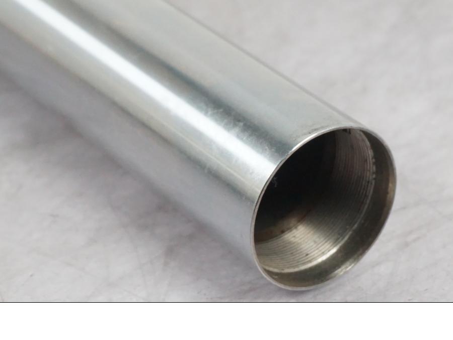 Extrabild2 på Gaffelben från en Kawasaki ZX-6R -1995 motorcykel.