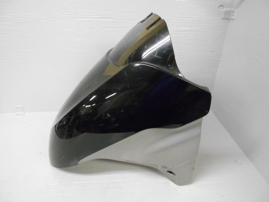 Snett uppifrån på Framskärm från en BMW K 1200 LT -2007 motorcykel.