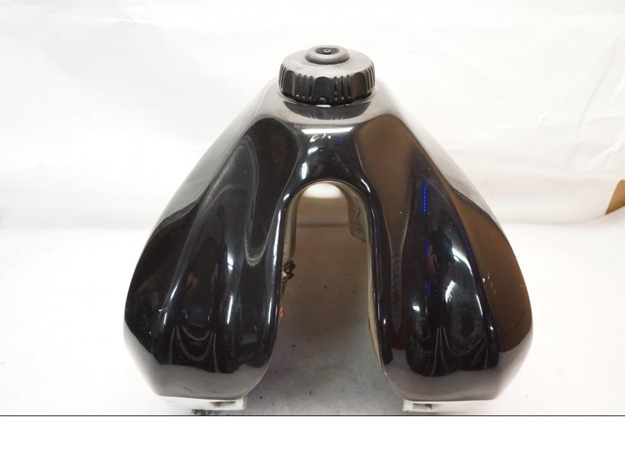 Vänster sida på Bensintank från en Yamaha TT 600 R -1997 motorcykel.