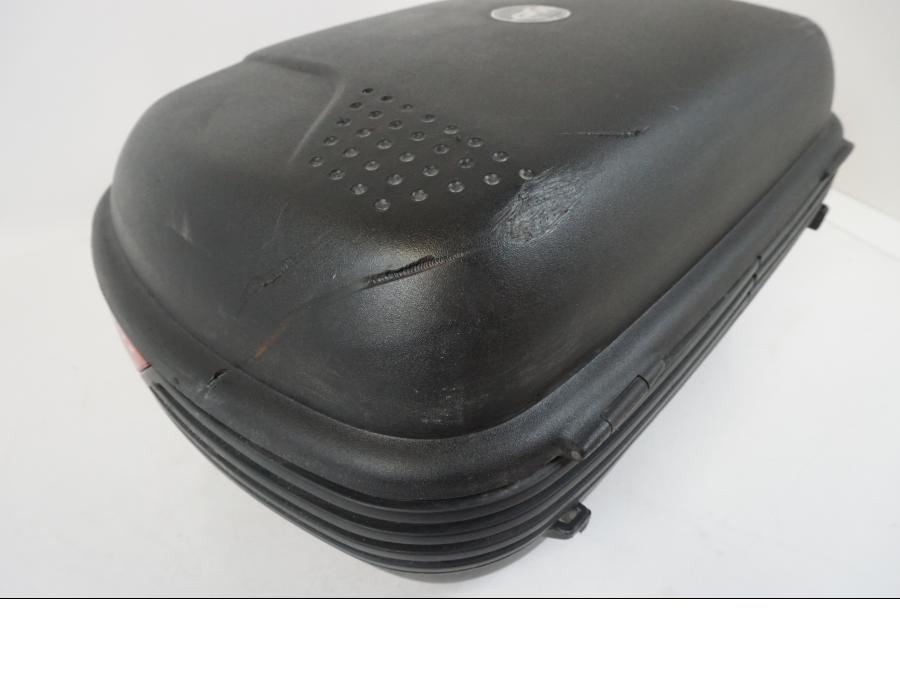 Höger sida på Topbox från en Universal Universal -1990 motorcykel.