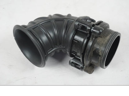 Baksidan på Luftrör från en MV Agusta Dragster -2014 motorcykel.