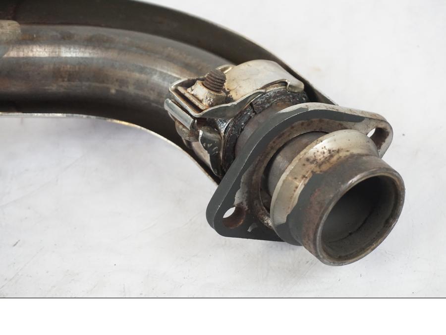 Extrabild2 på Grenrör från en Yamaha XVS 1100 -2000 motorcykel.