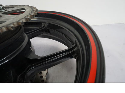 Extrabild1 på Fälg från en Kawasaki ER-6N -2012 motorcykel.