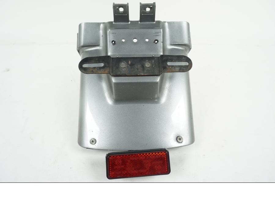 Framsidan på Skylthållare från en Kawasaki ZZR 1100 -1994 motorcykel.