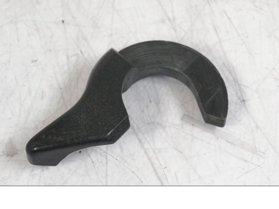 Framsidan på Chokereglage från en Suzuki GSX 1300 RX -1999 motorcykel.