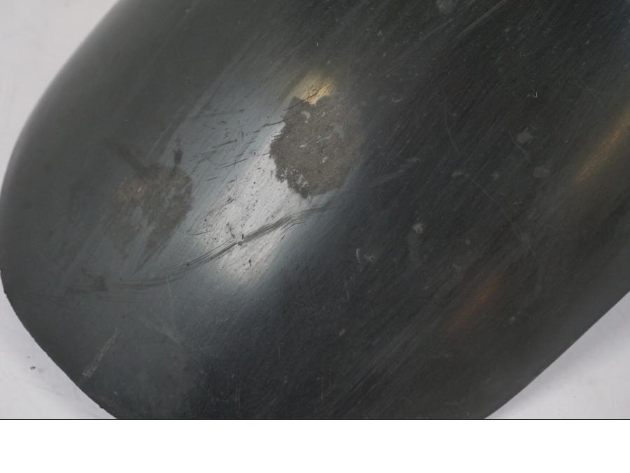 Höger sida på Svingskärm från en Aprilia RS 125 -2000 motorcykel.