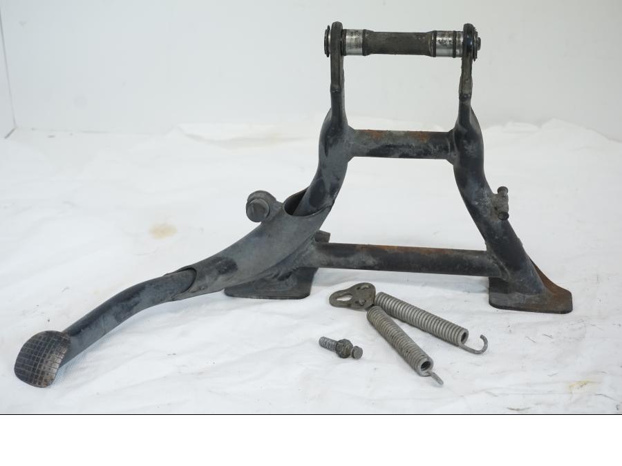 Höger sida på Centralstöd från en BMW K 1600 -2015 motorcykel.