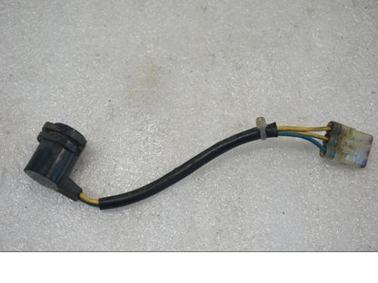 Baksidan på TPS från en Honda CBR 1100 XX -1998 motorcykel.