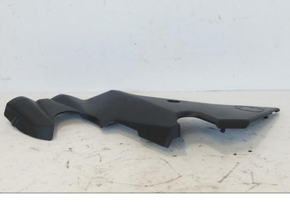 Höger sida på Ramskydd från en Kawasaki ER-6N -2012 motorcykel.