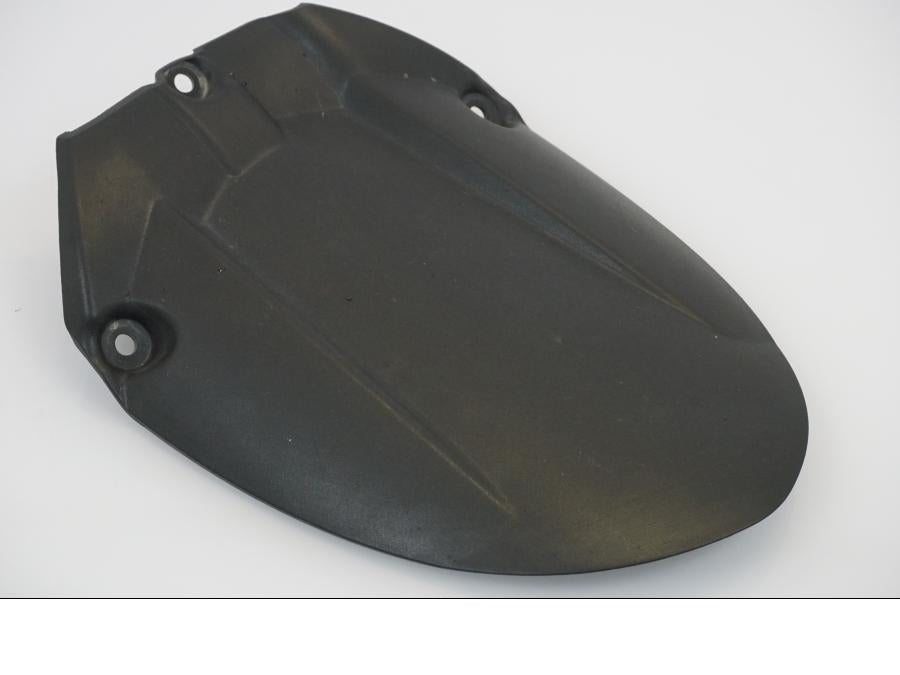 Baksidan på Svingskärm från en Triumph Tiger -2007 motorcykel.