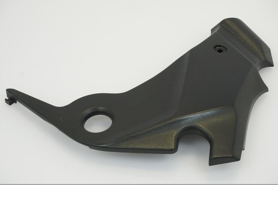 Baksidan på Ramplast från en Kawasaki ER-6N -2009 motorcykel.