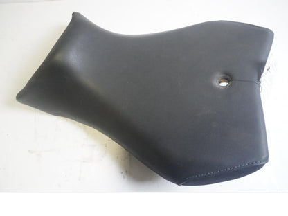 Framsidan på Sadel från en Yamaha YZF-R 125 -2008 motorcykel.