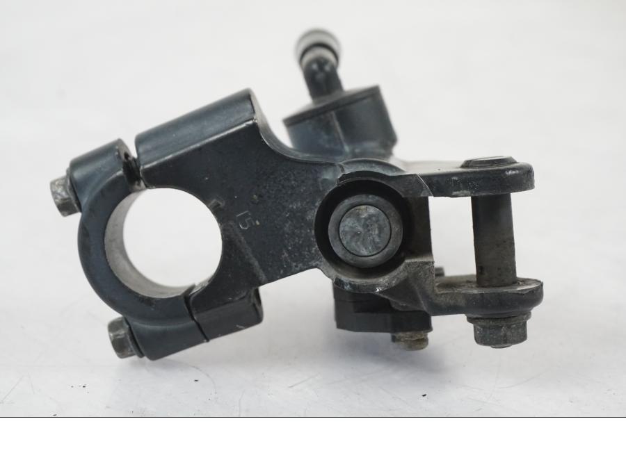 Höger sida på Bromshuvudcylinder från en Suzuki SV 650 S -2005 motorcykel.